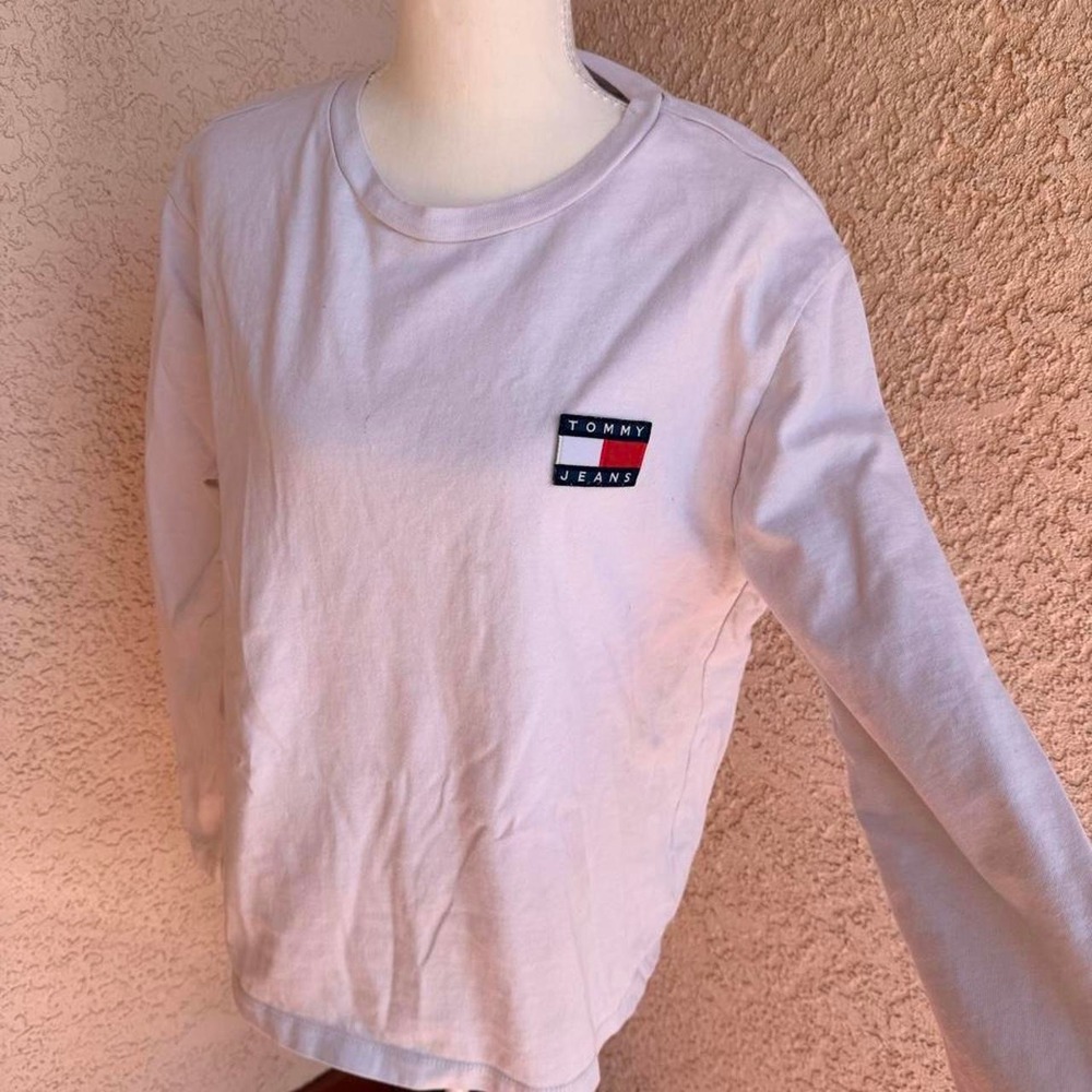 Vintage Tommy Hilfiger white long sleeve shirt
